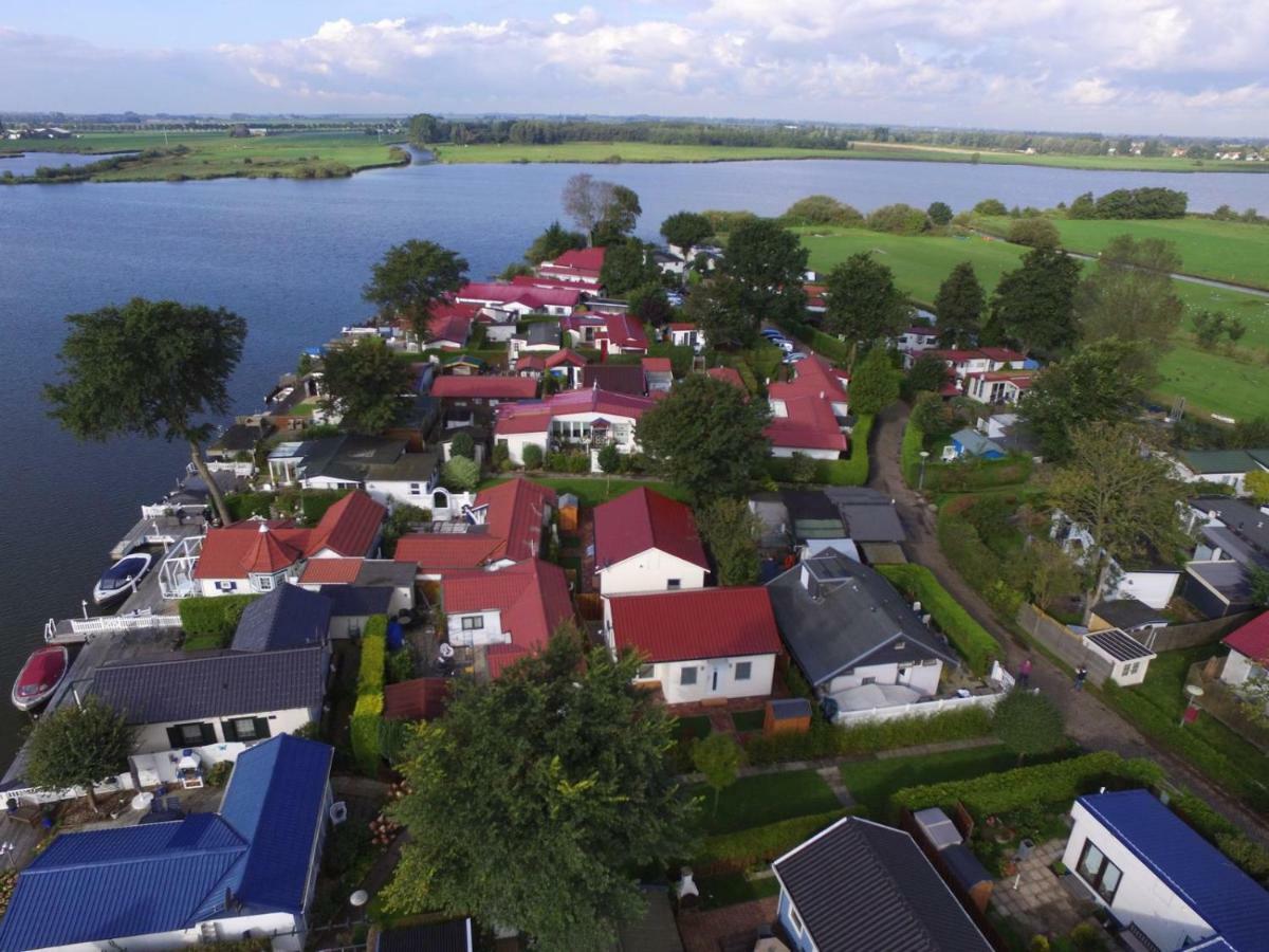 Ferienpark Vislust Haus De Graaf Niederlande Ijsselmeer Wervershoof Ngoại thất bức ảnh